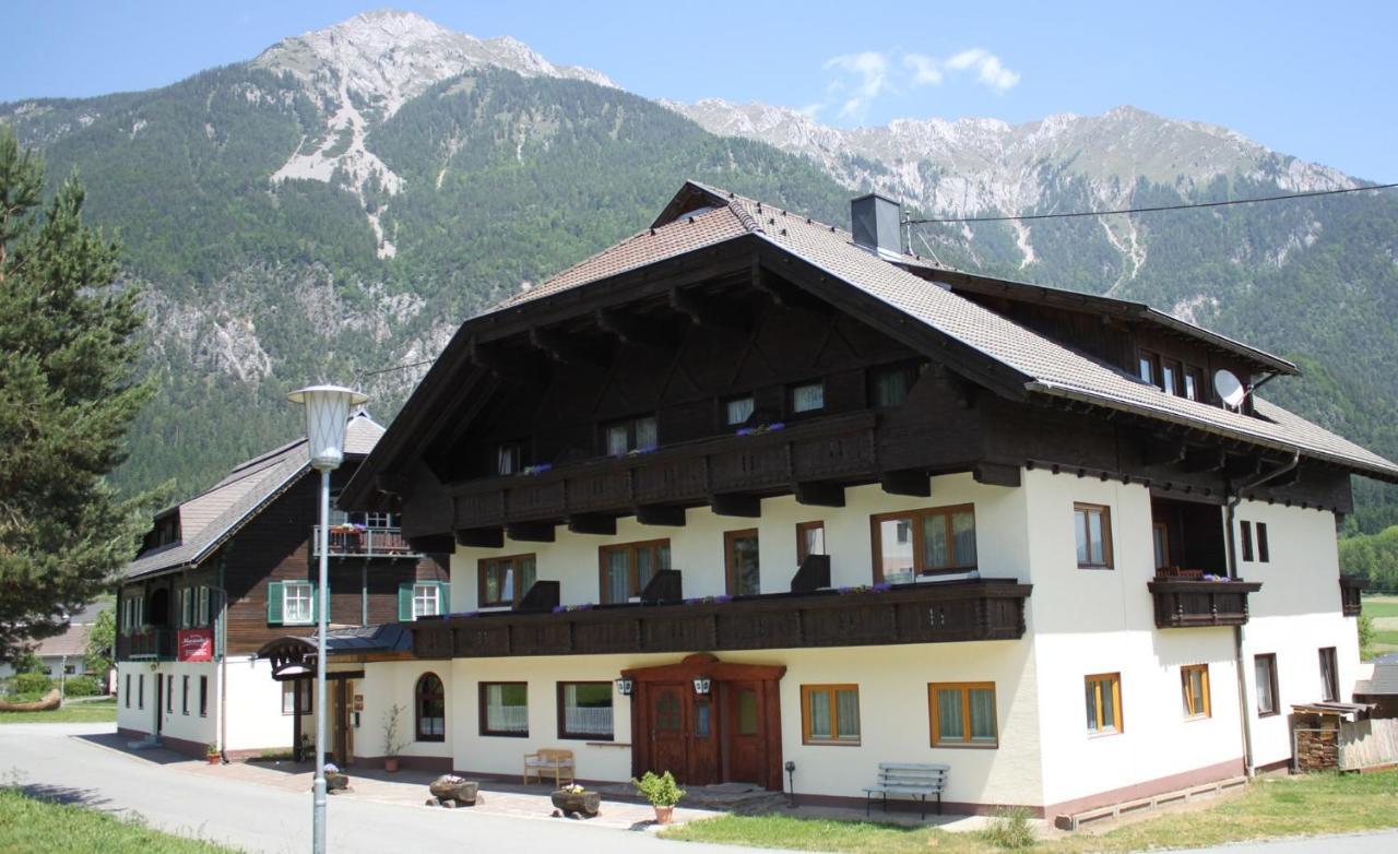 Pension Marienhof Hermagor-Pressegger See Exteriör bild